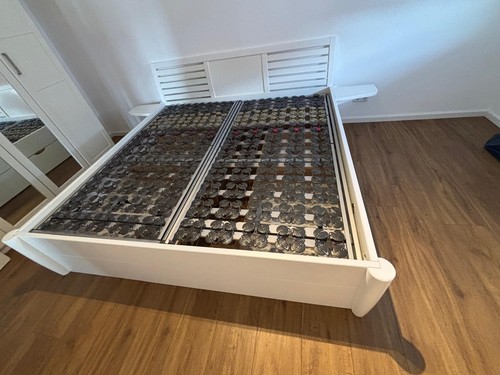 Bett - , (preis